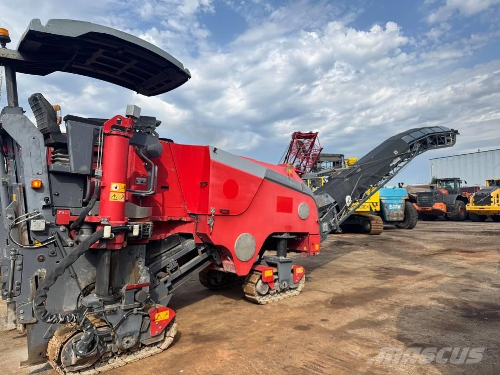 Wirtgen W 100 F Asfaldi külmfreesimise masinad