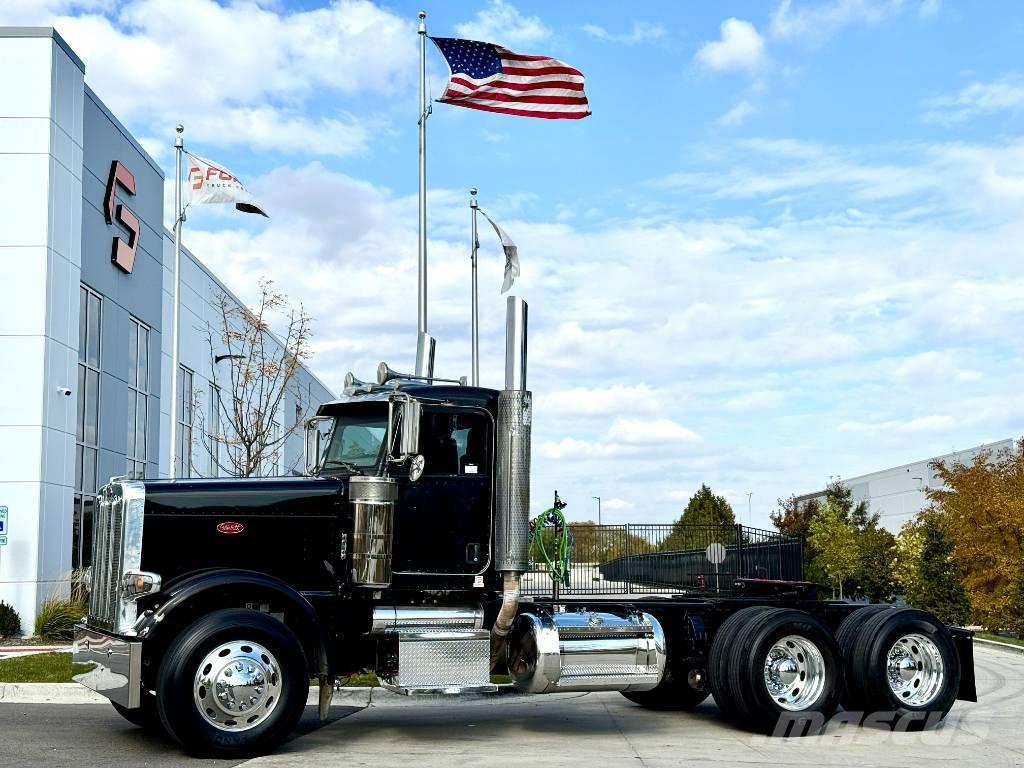 Peterbilt 388 Sadulveokid