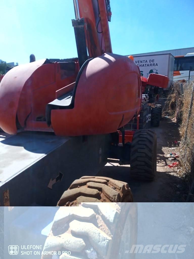 JLG 660 SJ Teleskoop poomtõstukid