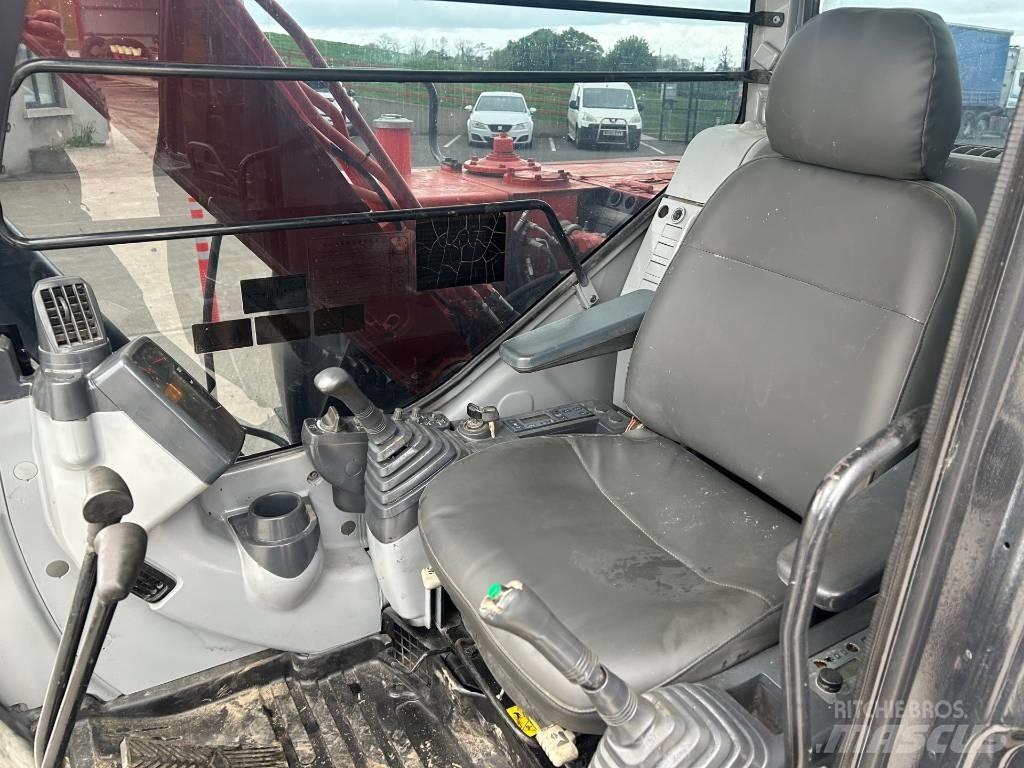 Hitachi Zaxis 70 Väikeekskavaatorid 7t-12t