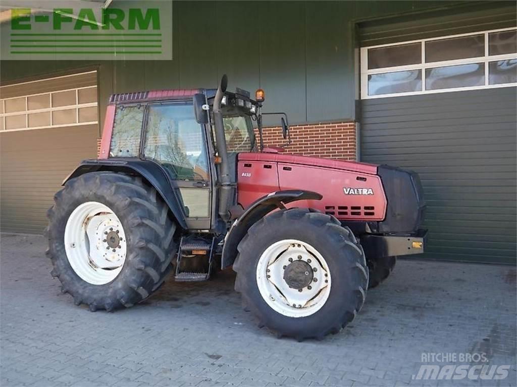 Valtra 8450 Traktorid