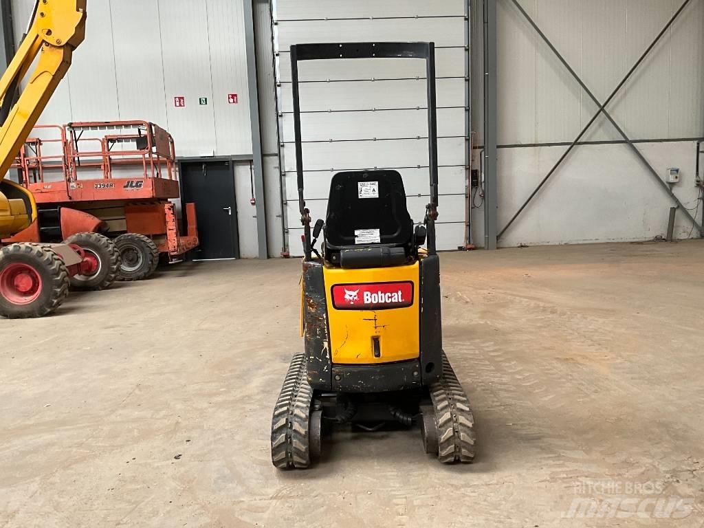 Bobcat E 08 Miniekskavaatorid < 7 t