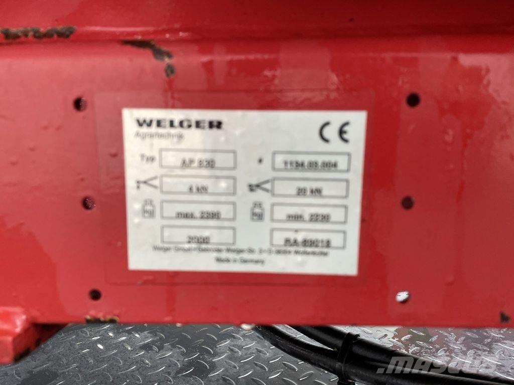 Welger AP 830 Heinapressid