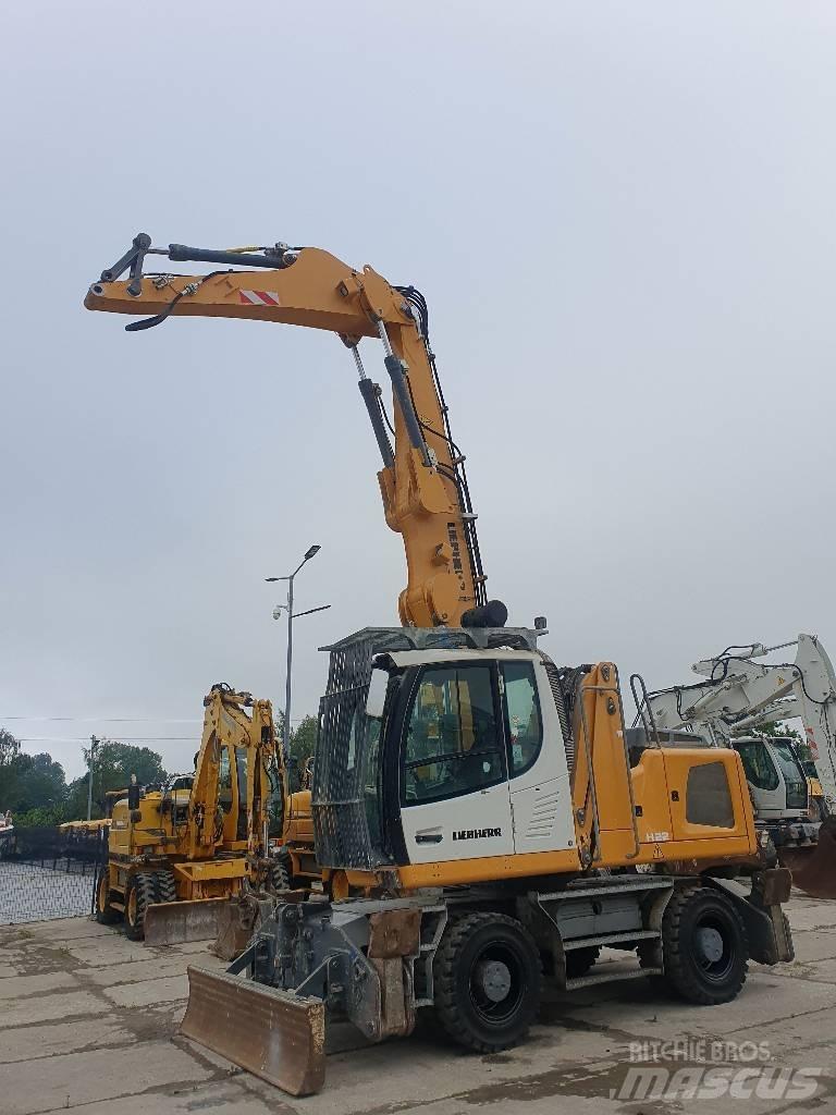 Liebherr LH 22 M Materjalikäitlusmasinad