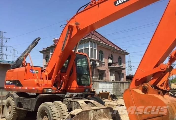 Doosan DH210W-7 Ratasekskavaatorid