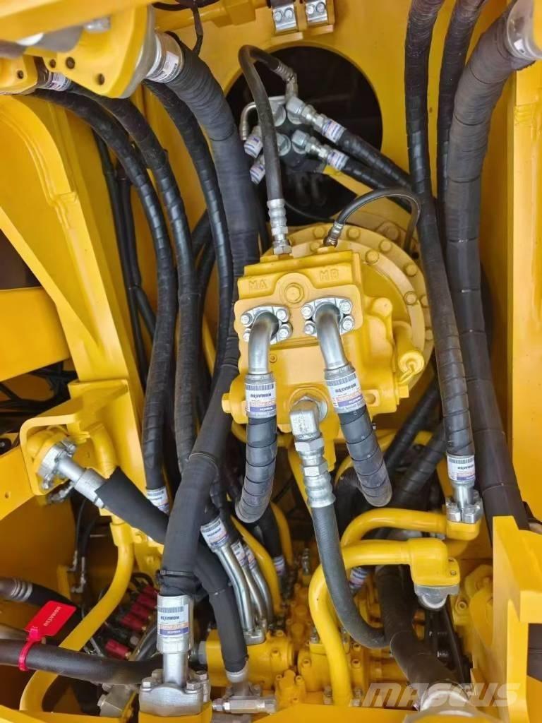 Komatsu 350-8 Roomikekskavaatorid