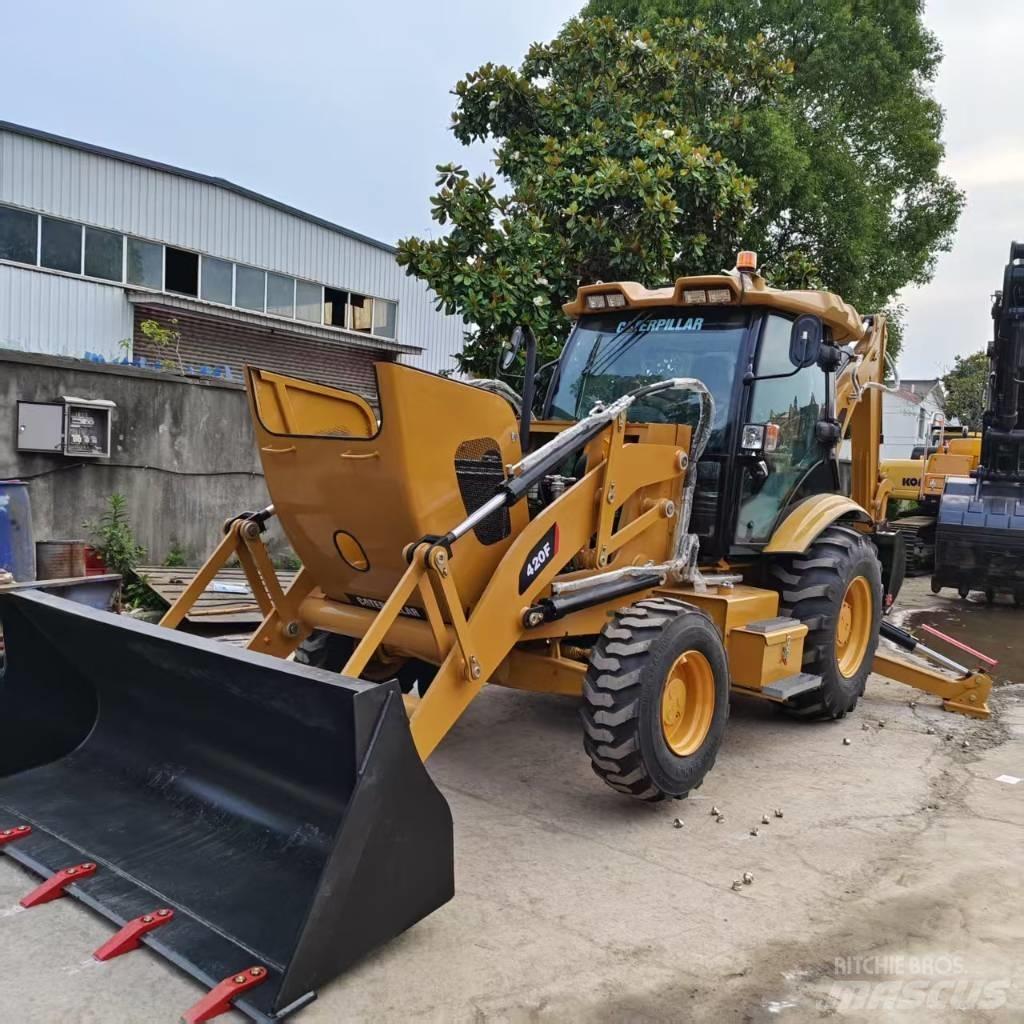 CAT 420 F Ekskavaatorlaadurid