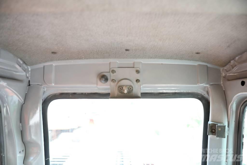 Hitachi ZX 120-6 Roomikekskavaatorid