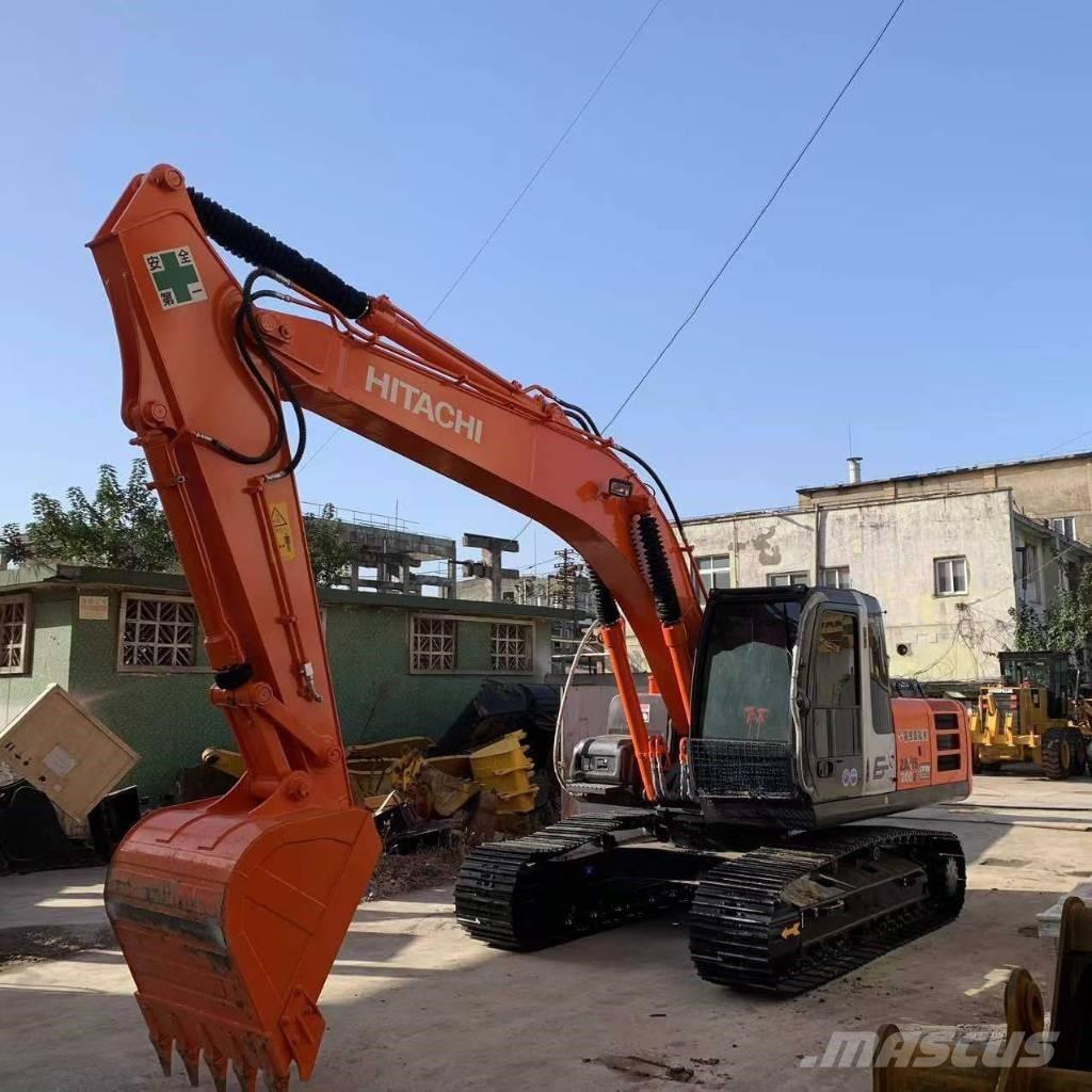 Hitachi EX 200-5 Roomikekskavaatorid