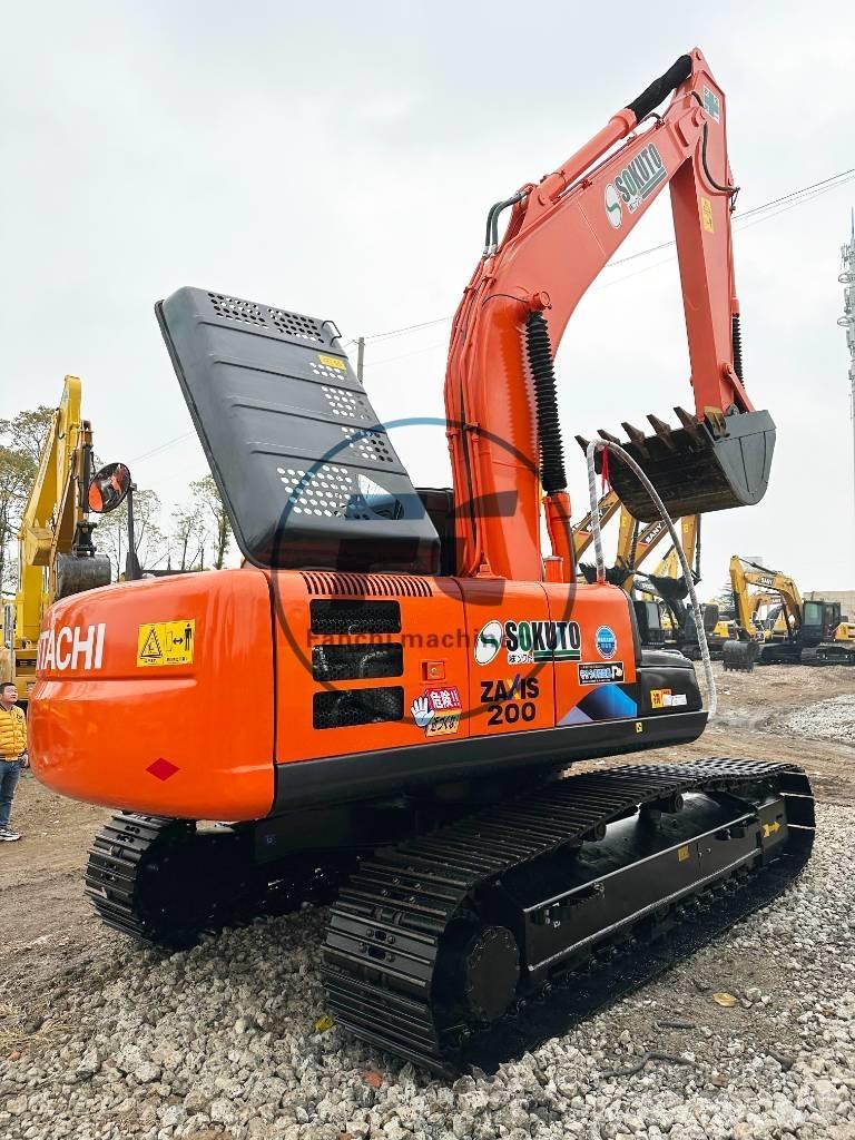 Hitachi ZX 200-6 Roomikekskavaatorid