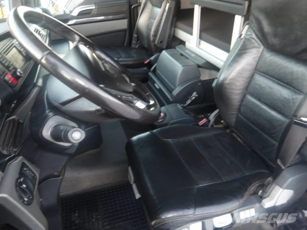 MAN TGX 35.560 8x4 Viljaveokid