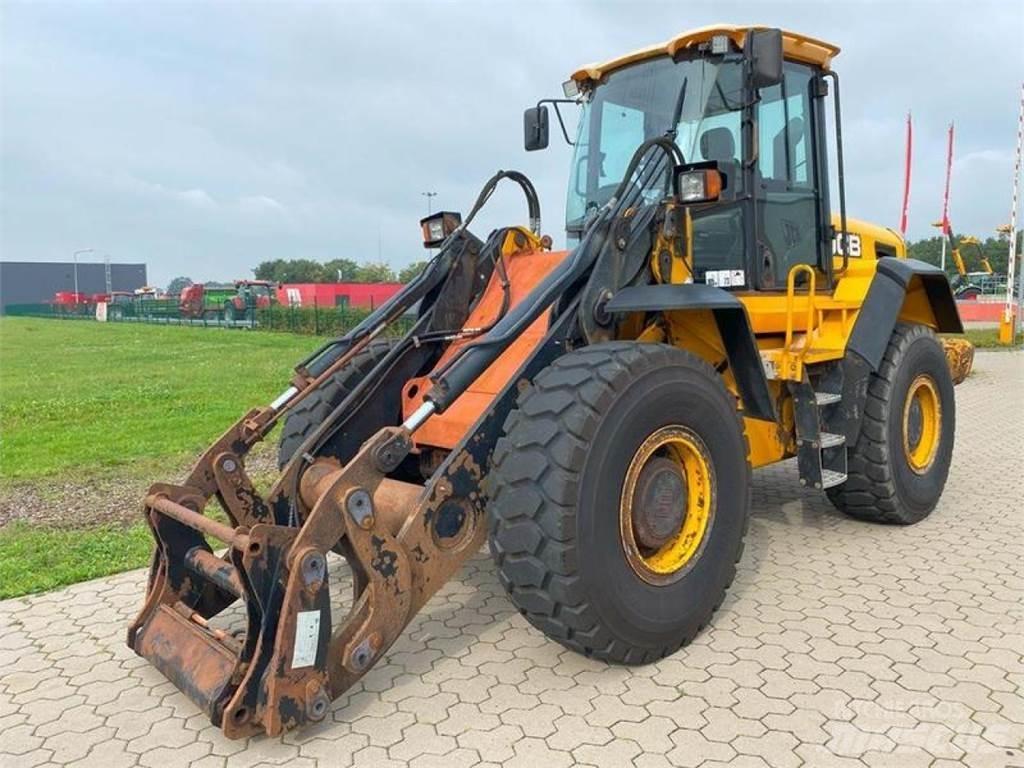 JCB 426E AGRI HT Rataslaadurid