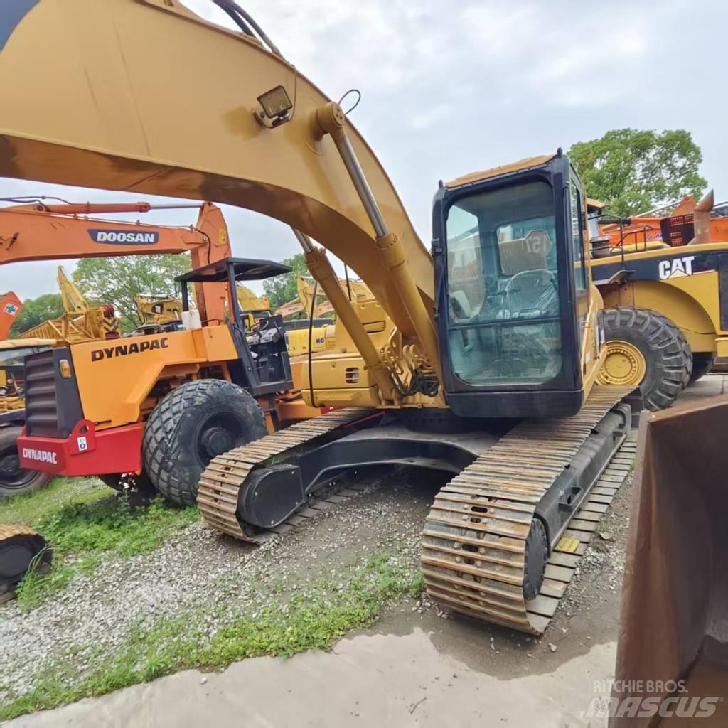 CAT 320 C L Roomikekskavaatorid