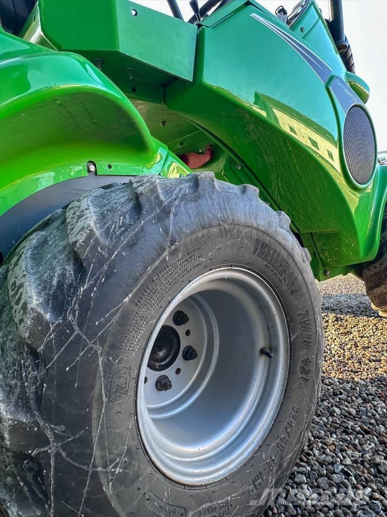 Avant 745 Mitmeotstarbelised laadurid