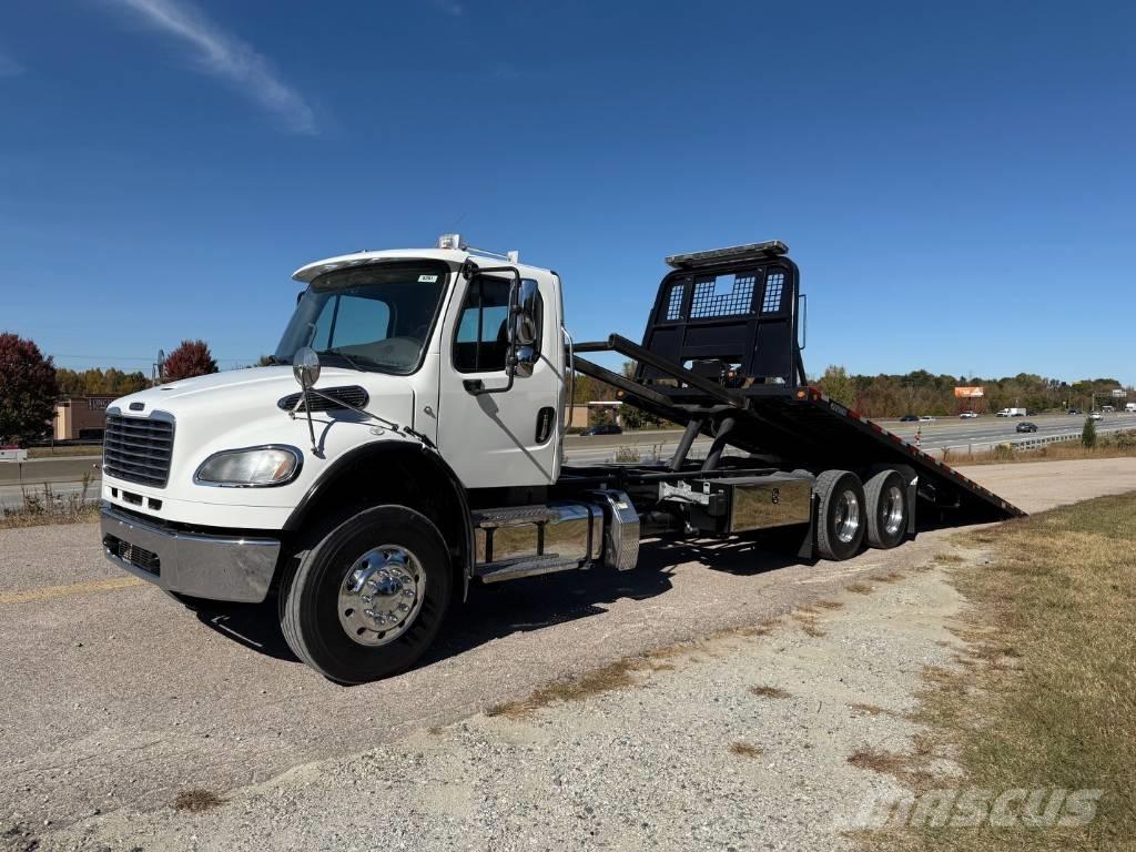 Freightliner M2 Puksiirid