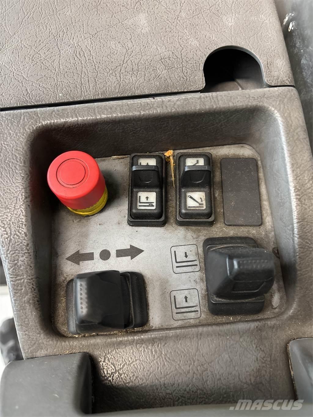 Atlet A160 Platvormiga virnastajad