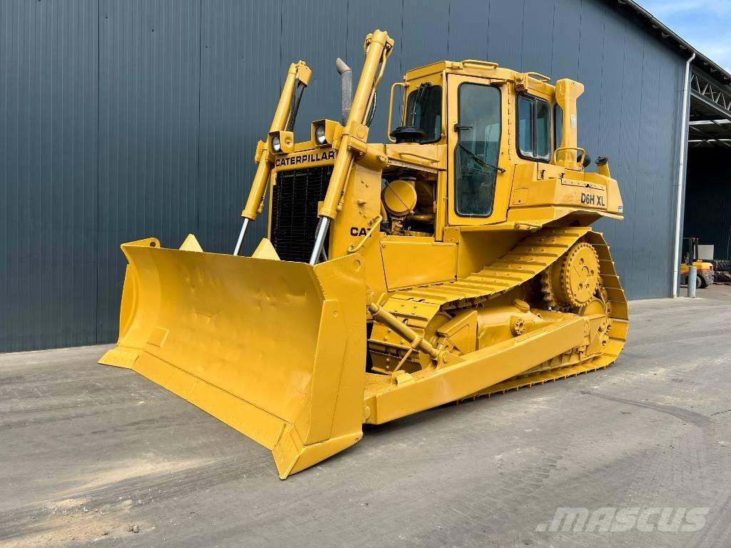 CAT D6H XL Buldooserid