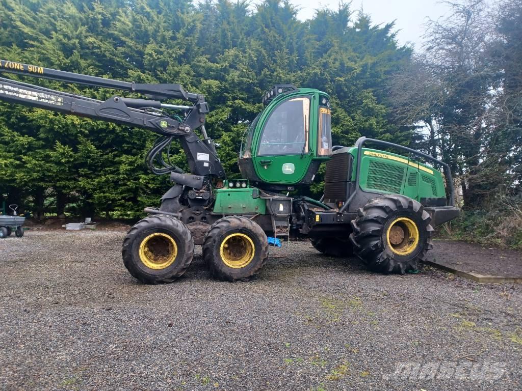 John Deere 1070e Harvesterid