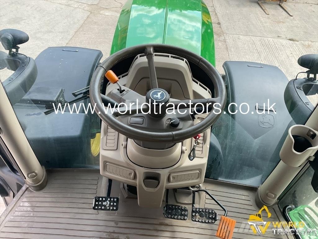 John Deere 6215 R Traktorid