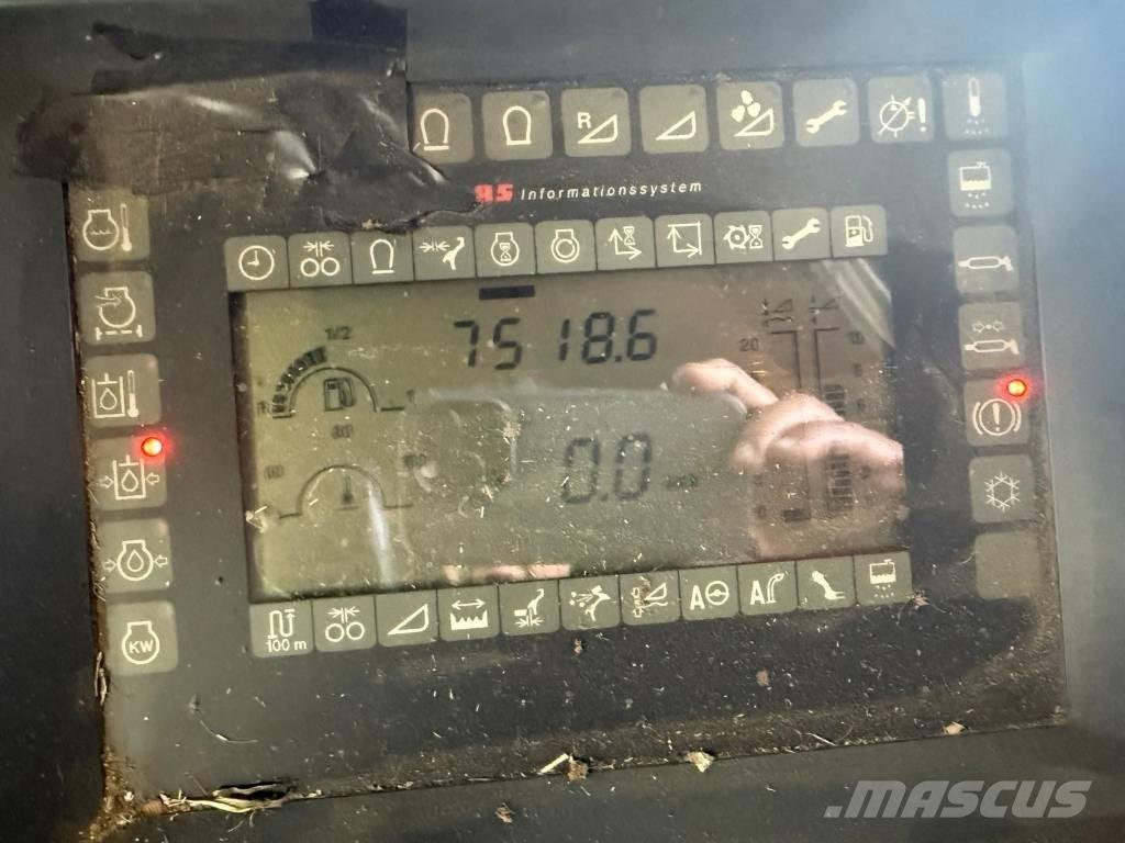 CLAAS Jaguar 900 Teraviljakombainid