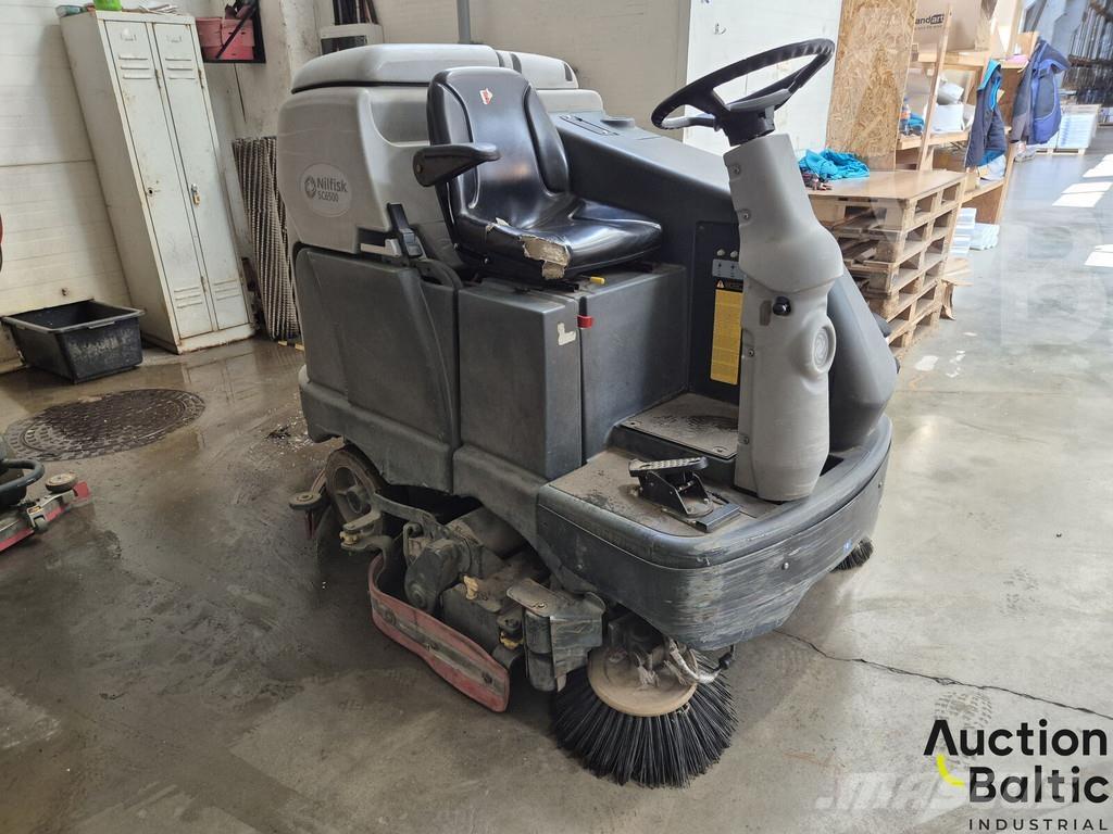 Nilfisk SC6500 Tänavapuhastusmasinad