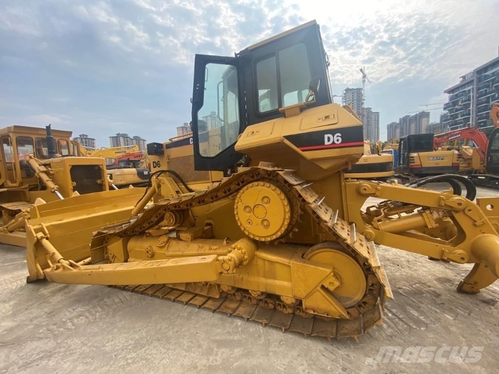CAT D6R Buldooserid