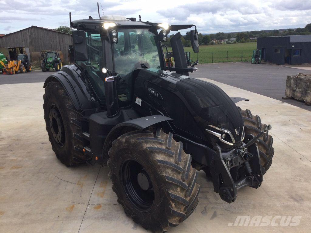 Valtra Q265 Traktorid