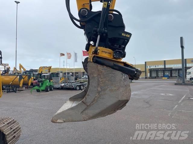 JCB 140 X Roomikekskavaatorid