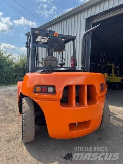 Doosan D 90 S-5 Diiseltõstukid