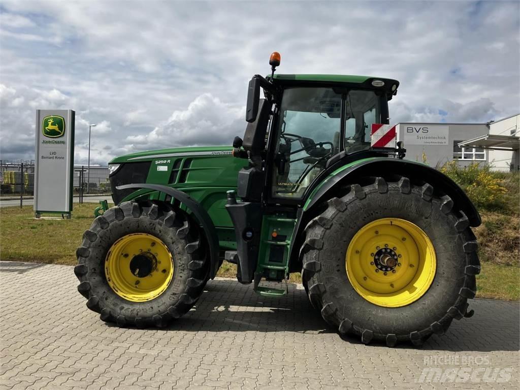 John Deere 6250R Traktorid