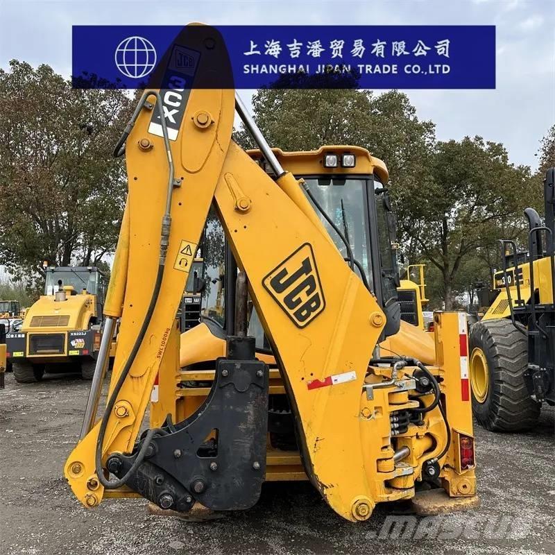 JCB 3 CX Rataslaadurid