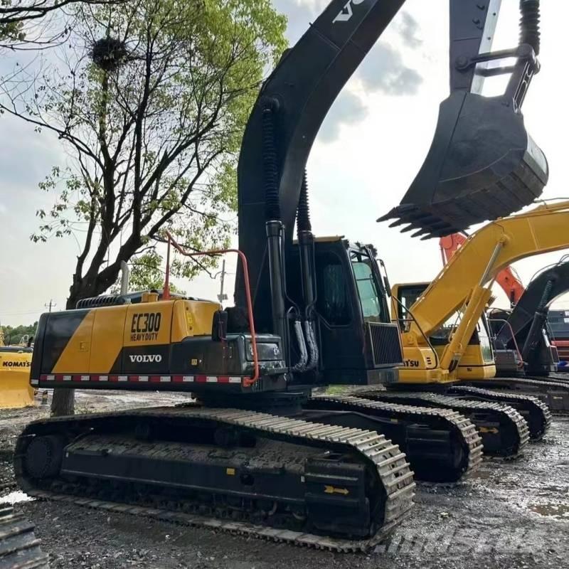 Volvo EC 300 Roomikekskavaatorid