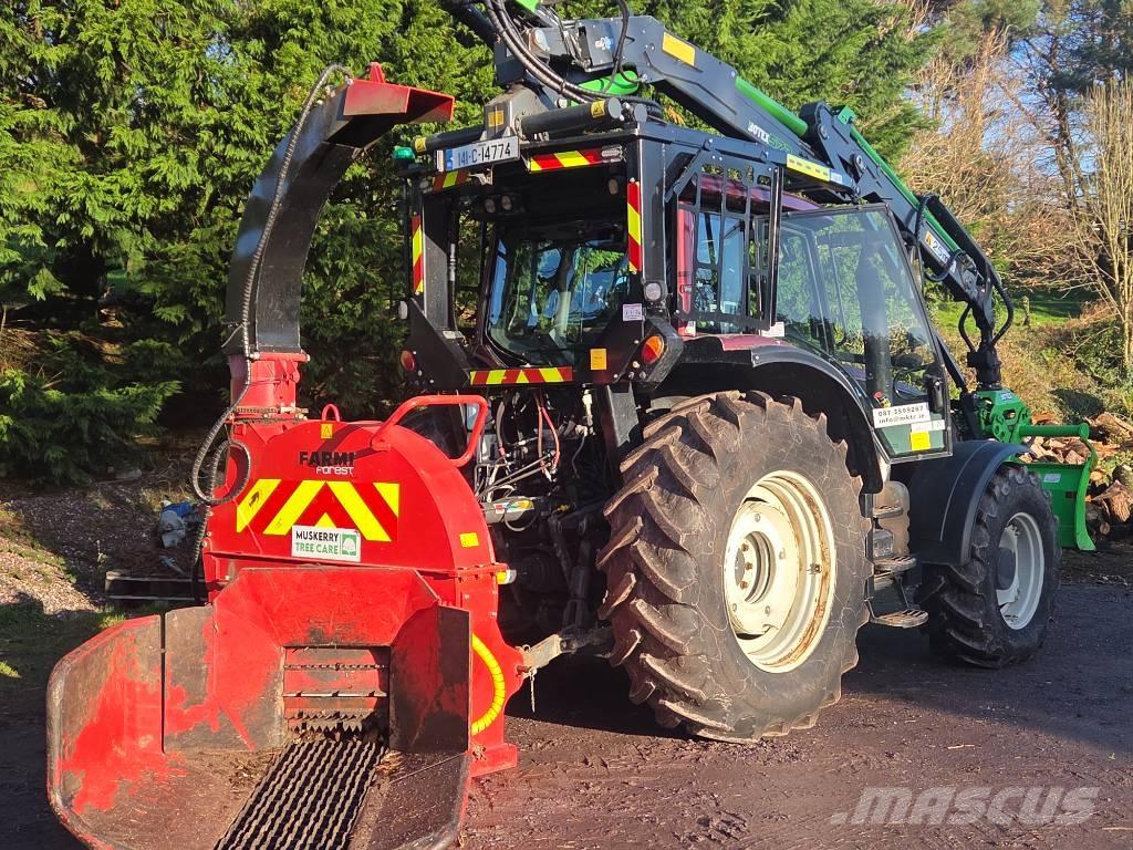 Valtra T 163 Metsatööks kohandatud traktorid