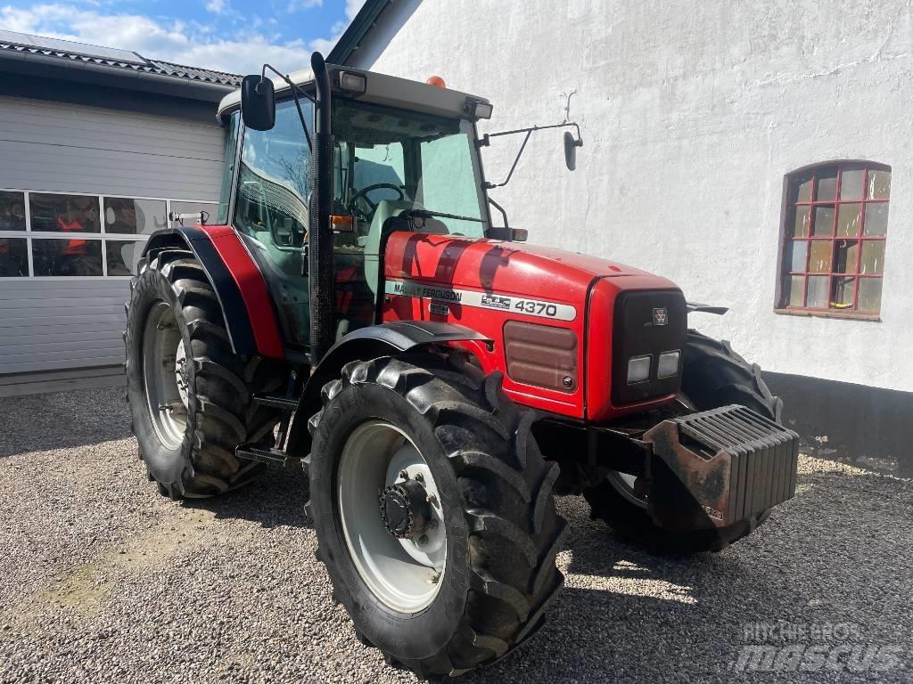Massey Ferguson 4370 Traktorid
