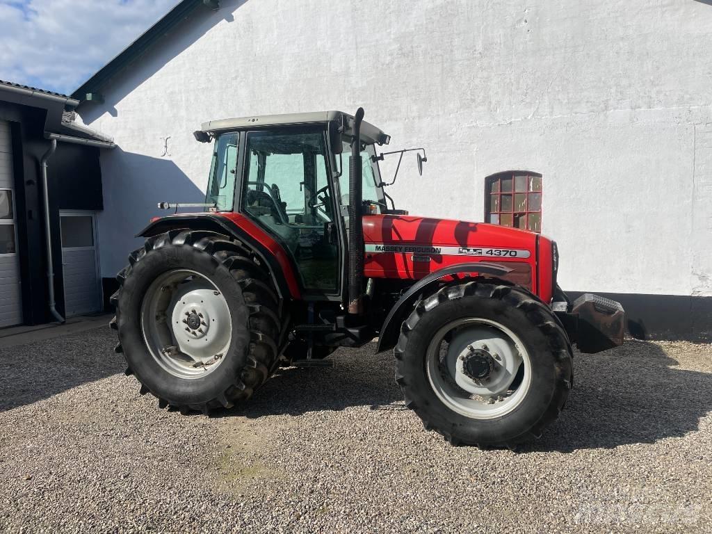 Massey Ferguson 4370 Traktorid