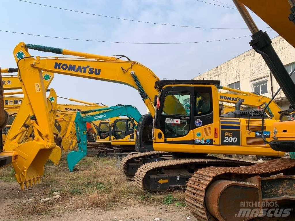 Komatsu PC 200-8N1 Roomikekskavaatorid