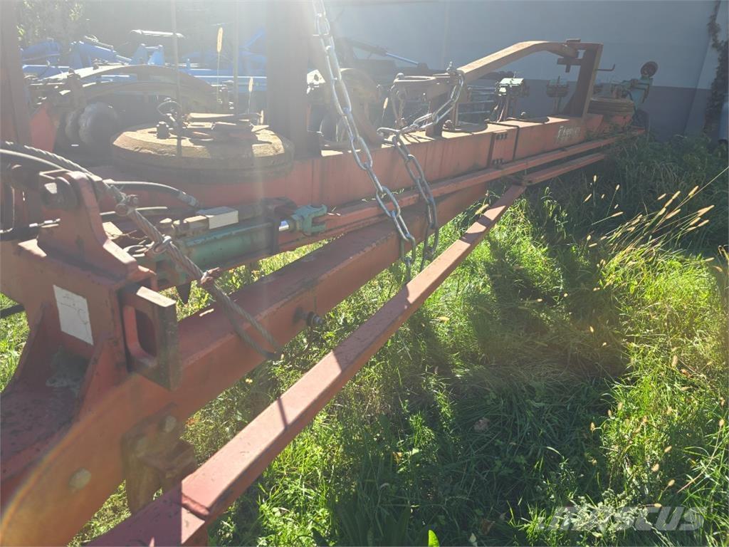 Kverneland BB 100 Pinnaselõikurid