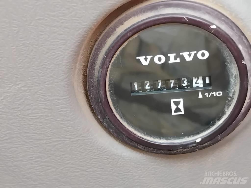 Volvo EC 380 EL Roomikekskavaatorid