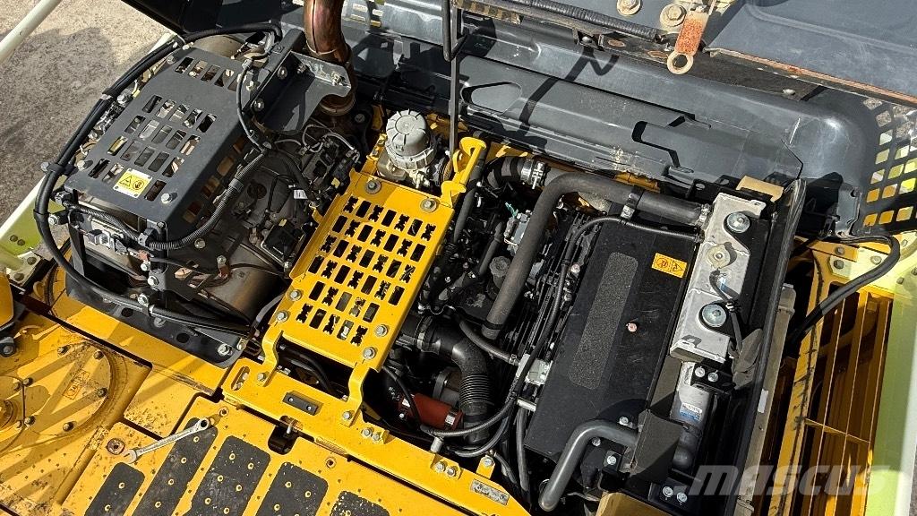 Komatsu PC 210 LC-11 Roomikekskavaatorid