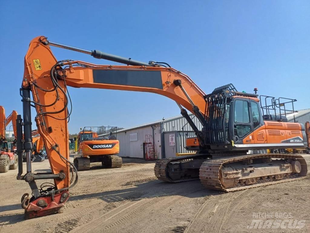 Doosan DX 350 LC-7 Roomikekskavaatorid