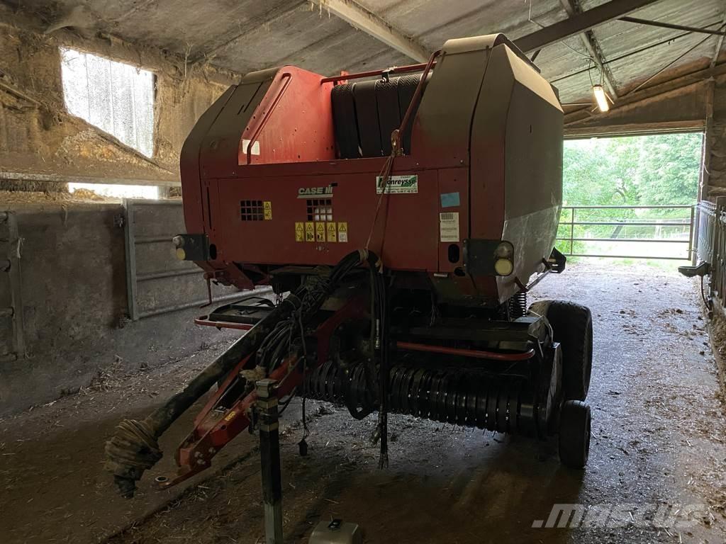 Case IH RBX 452 Ruloonpressid