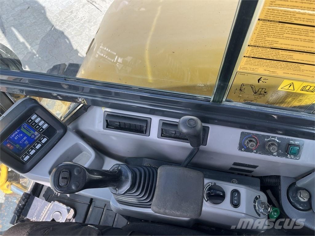Komatsu PC 80 MR Väikeekskavaatorid 7t-12t