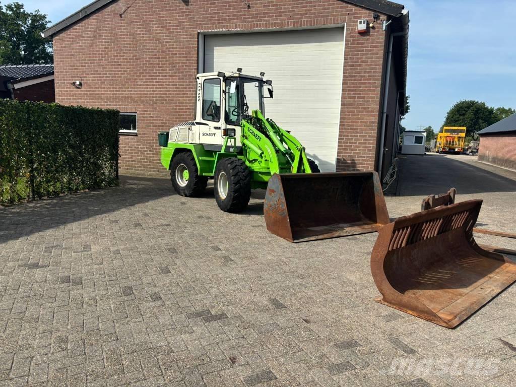 Schaeff SKS 633 Rataslaadurid