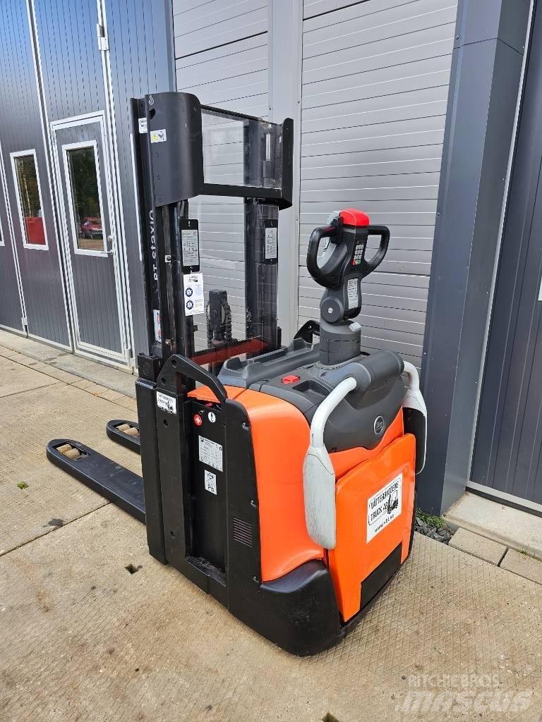 BT SPE 200 D 2500mm Järelkäidavad virnastajad