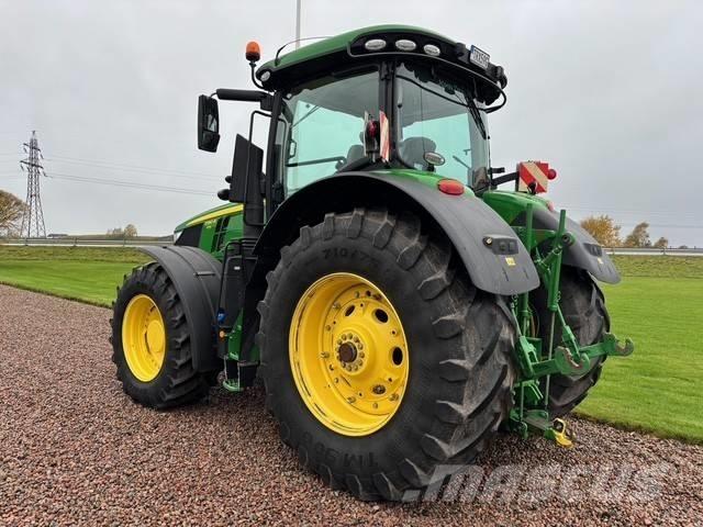 John Deere 7310 R Traktorid