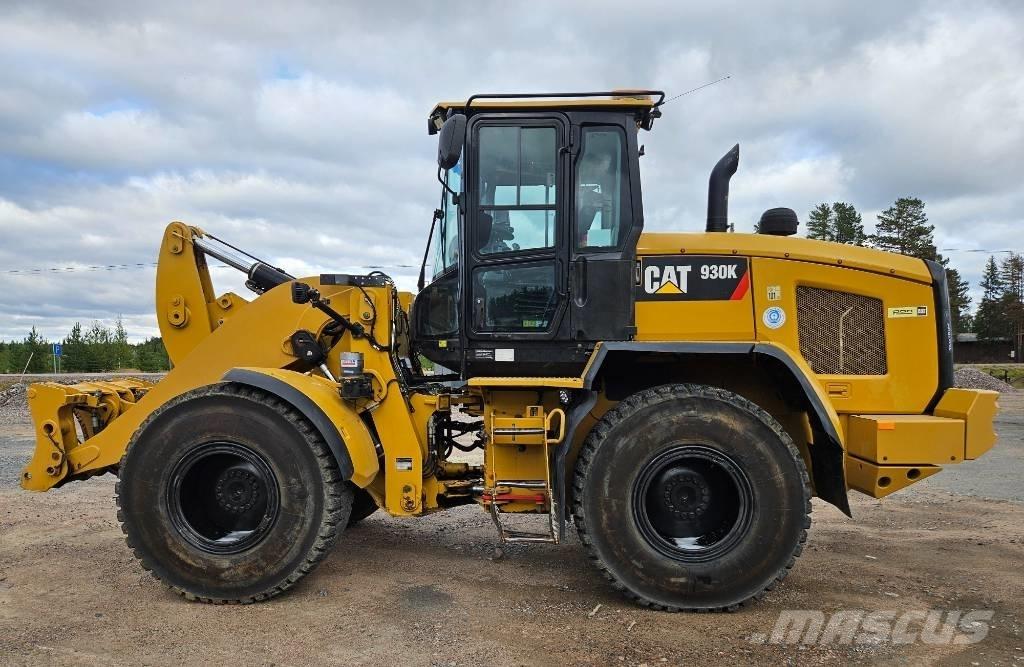 CAT 930 K Rataslaadurid