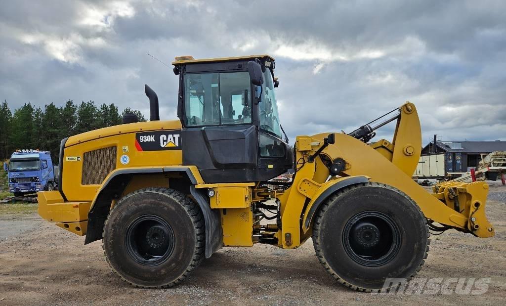 CAT 930 K Rataslaadurid
