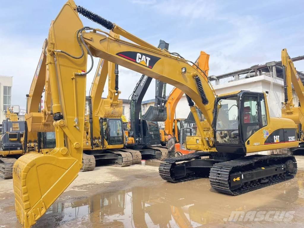 CAT 320 C L Roomikekskavaatorid