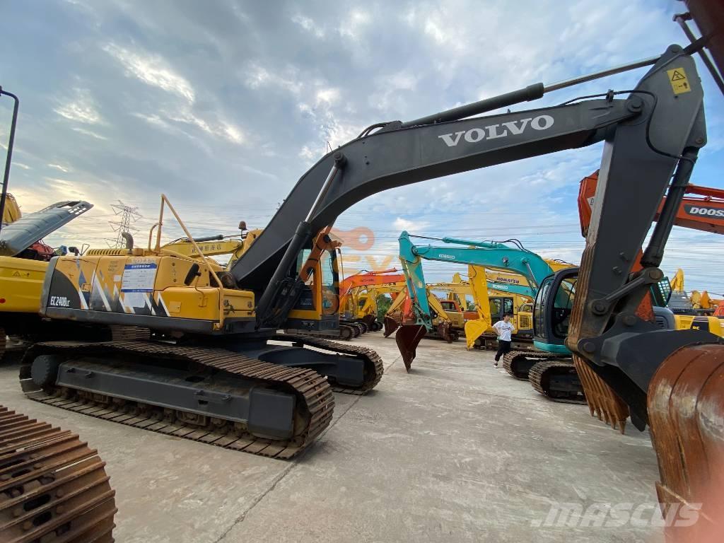Volvo EC 240 B LC Roomikekskavaatorid