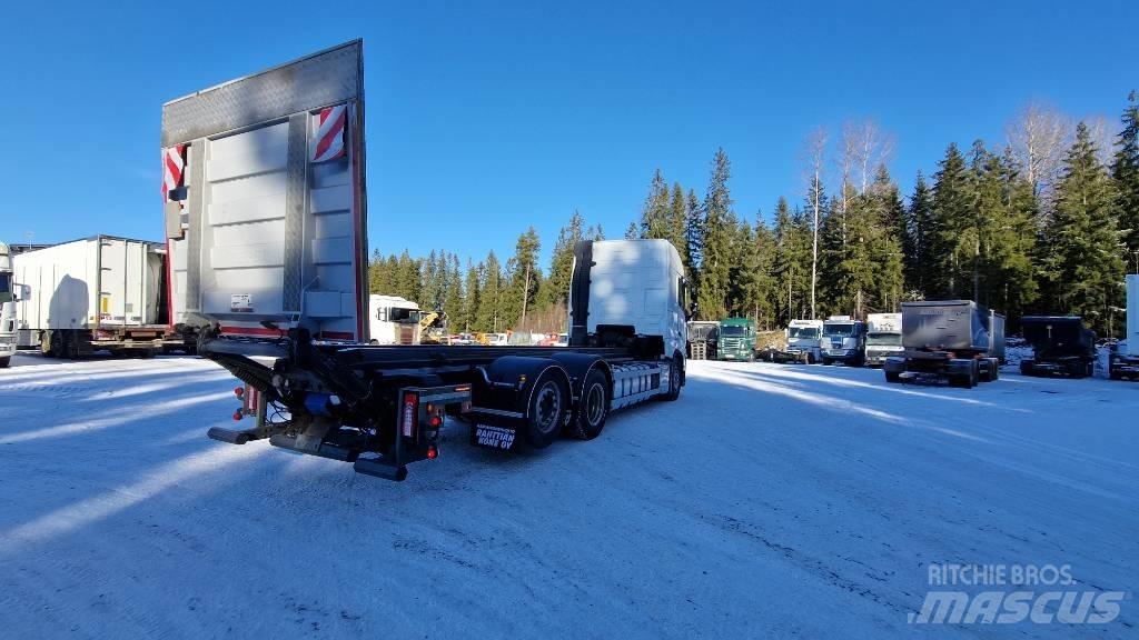 Volvo FH500 6x2*4 Konteinerveokid